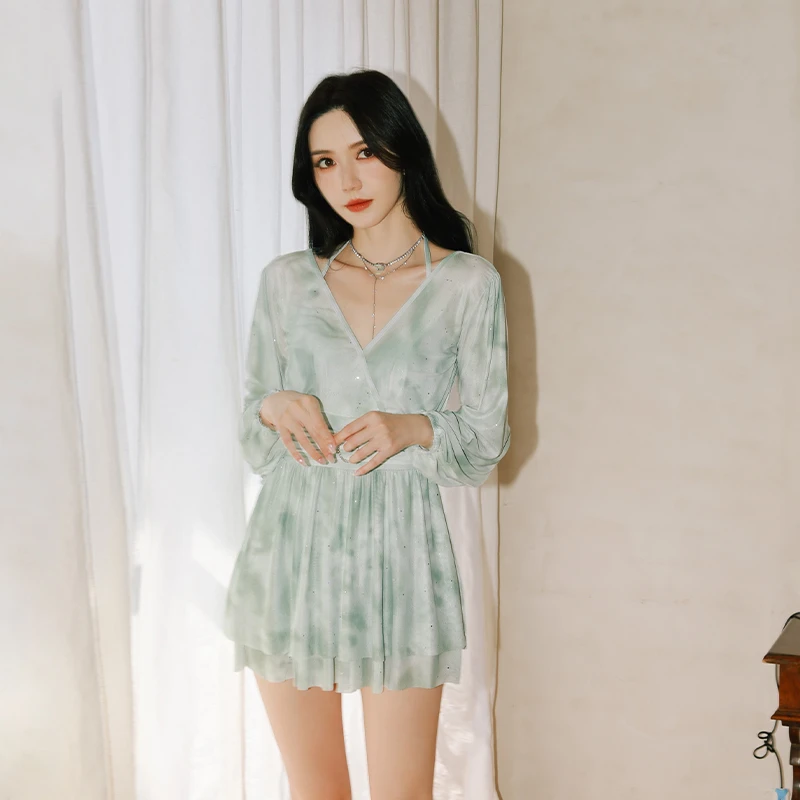 亦美珊泡温泉连体泳衣女2023新款爆款长袖微胖保守遮肚泡温泉冬天