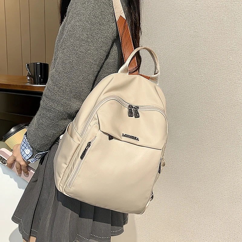 双肩背包女士轻便通勤旅行背包百搭宝妈出行大学生书包斜挎包