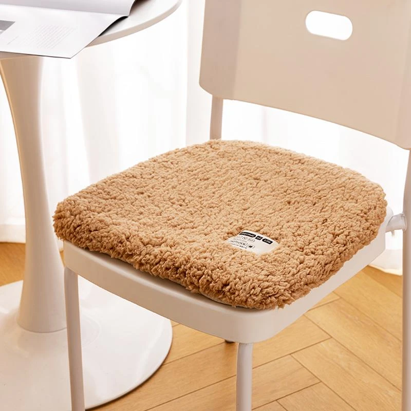 FAVMARTHA.羊羔绒加厚可拆洗坐垫凳子椅子垫办公室餐椅垫屁垫毛绒