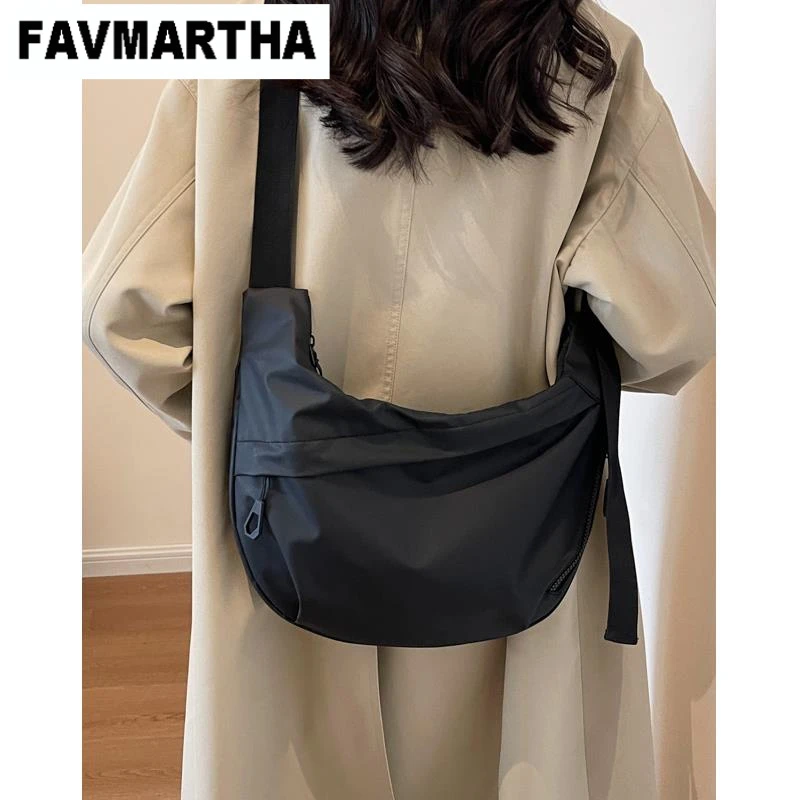 FAVMARTHA.防水皮膜斜挎包女2025新款时尚单肩包大容量斜挎上课通