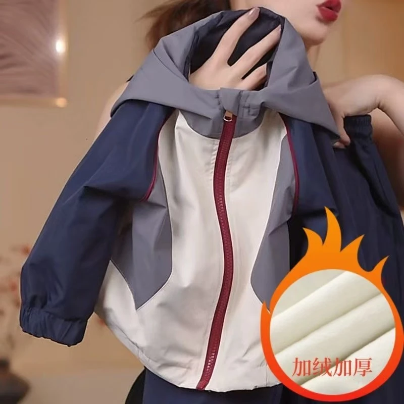 儿童秋冬外套2024男童女童同款秋冬加绒加厚棉袄冲锋衣中大童潮款