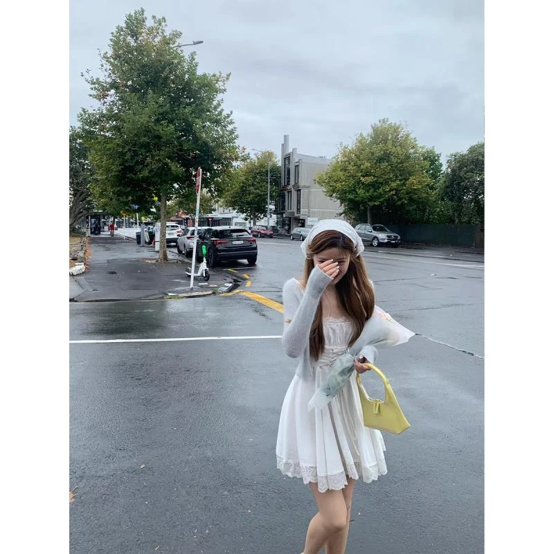 Madofit麻豆/1391南法假日 法式少女小飞袖绑带刺绣花边小白裙