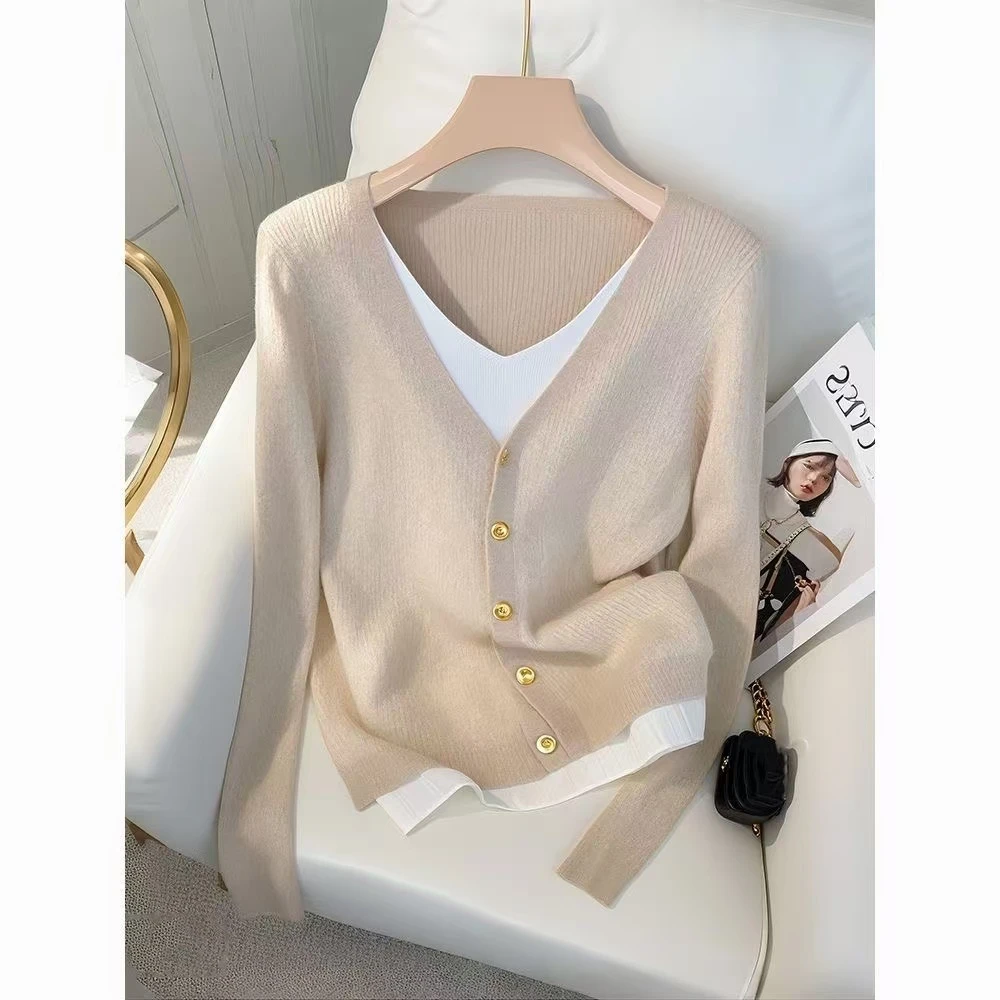 秋冬新款V领拼色撞色长袖套头针织打底衫女气质显瘦针织毛衣