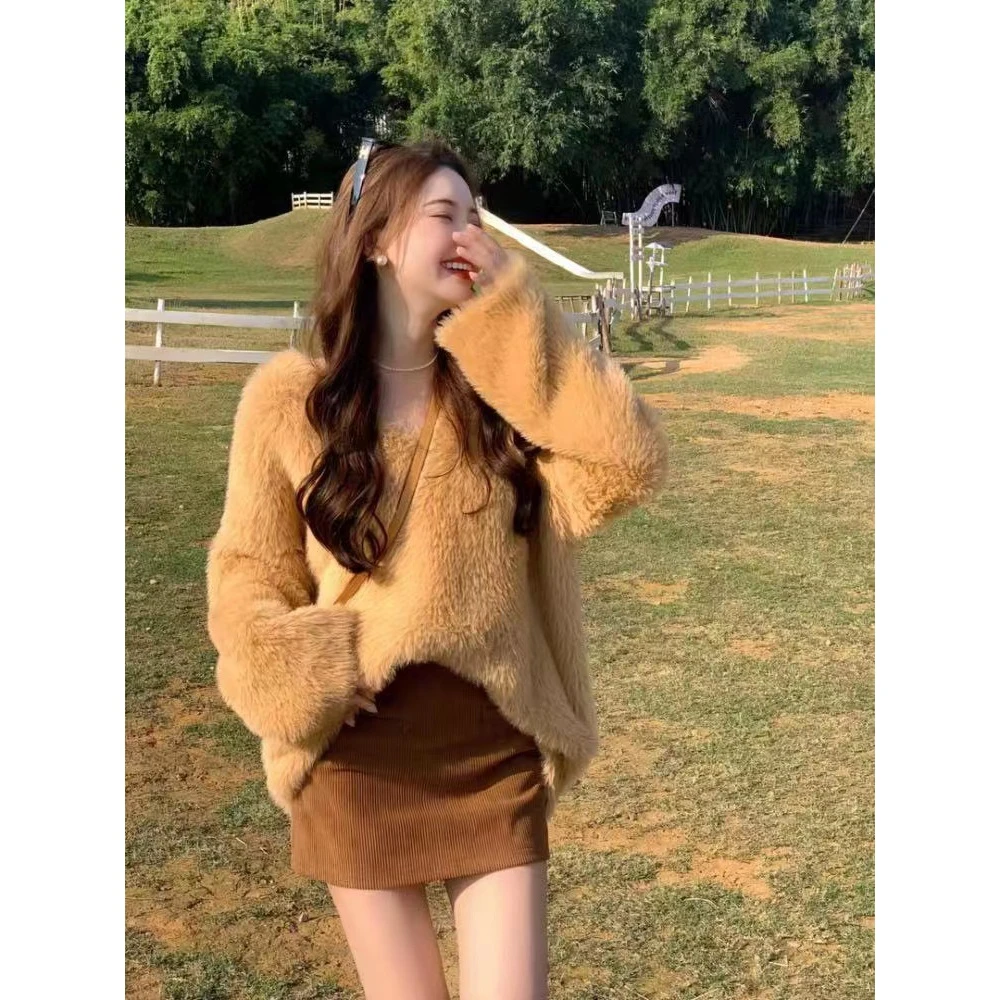 高级感超好看领毛衣女秋冬慵懒风气质宽松软糯洋气奶上衣