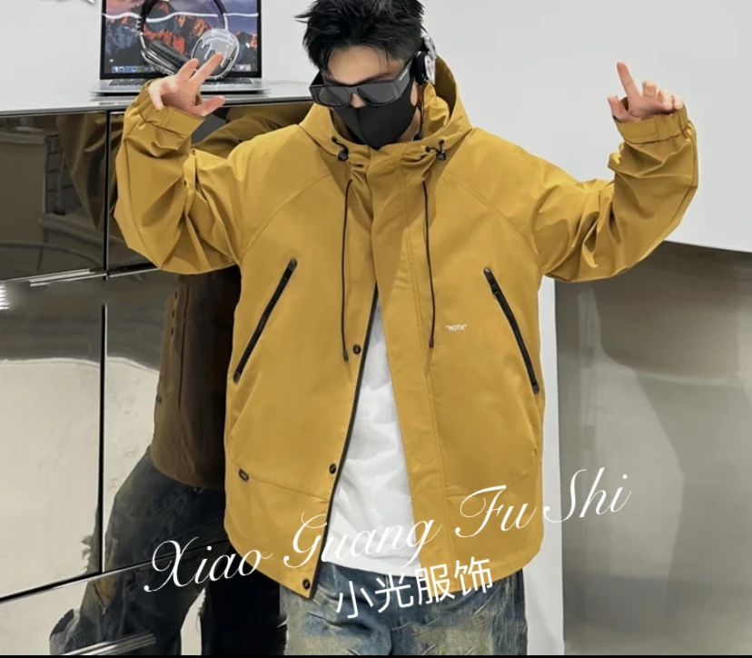 8810-黄色【户外探风者】秋季新款户外百搭简约时尚情侣款夹克外套