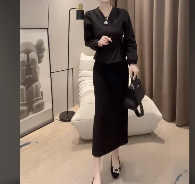 2024秋季新款时尚西服套装高质感洋气显瘦上衣裙子设计感女潮