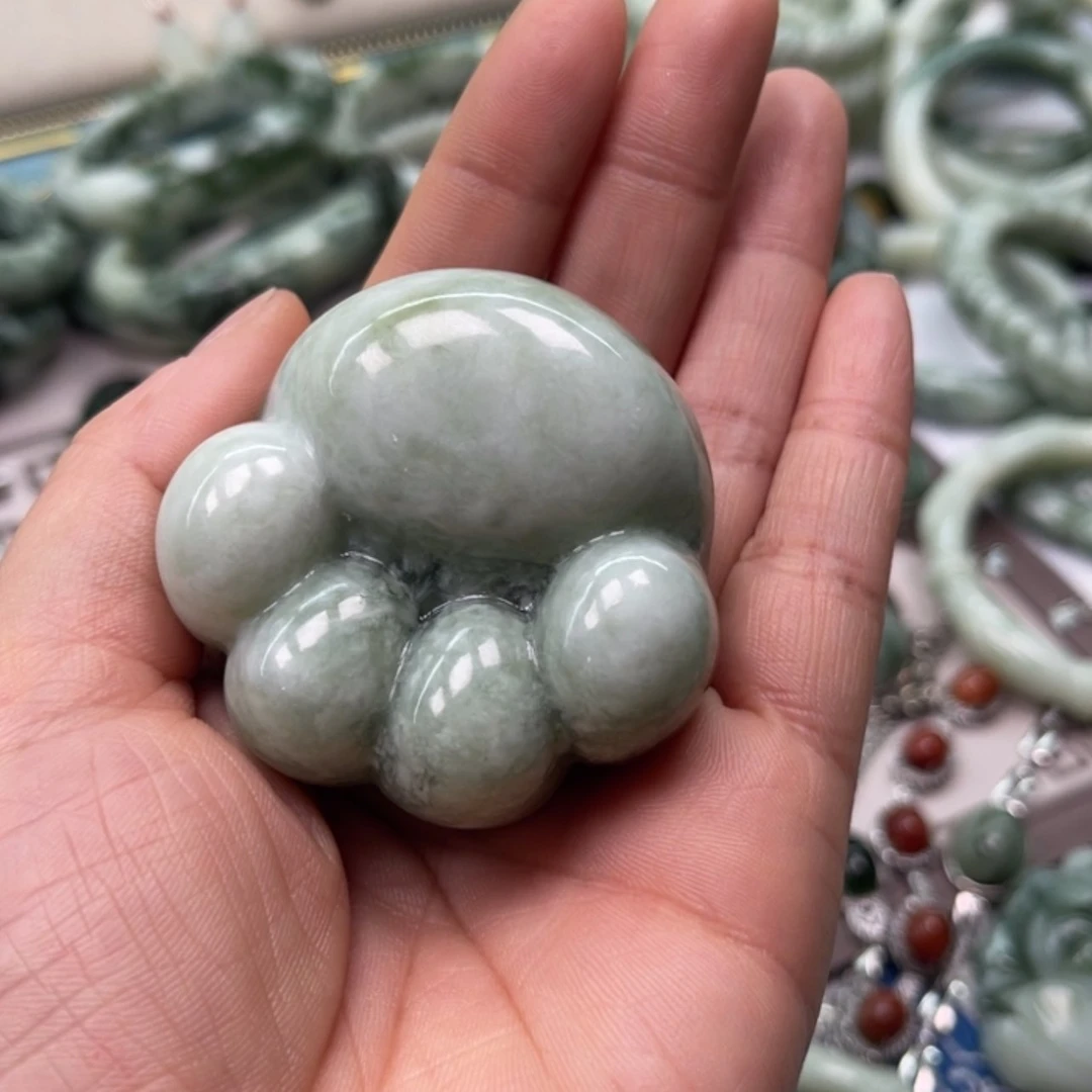 【闪购商品】蛇纹石玉颈饰未镶嵌牡*花