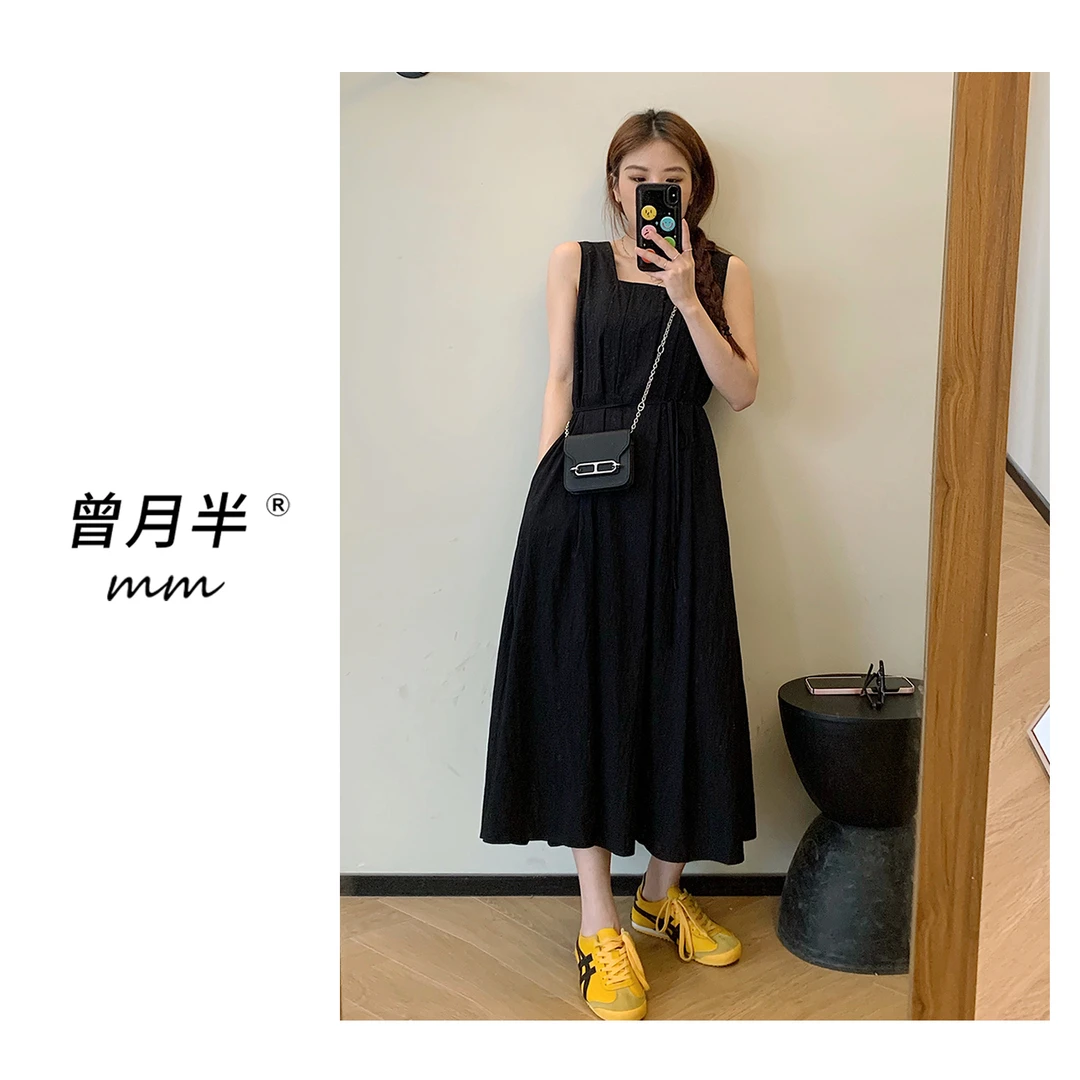 曾月半mm清仓《黑精灵少女》宽边百褶方领背心裙！ZL39