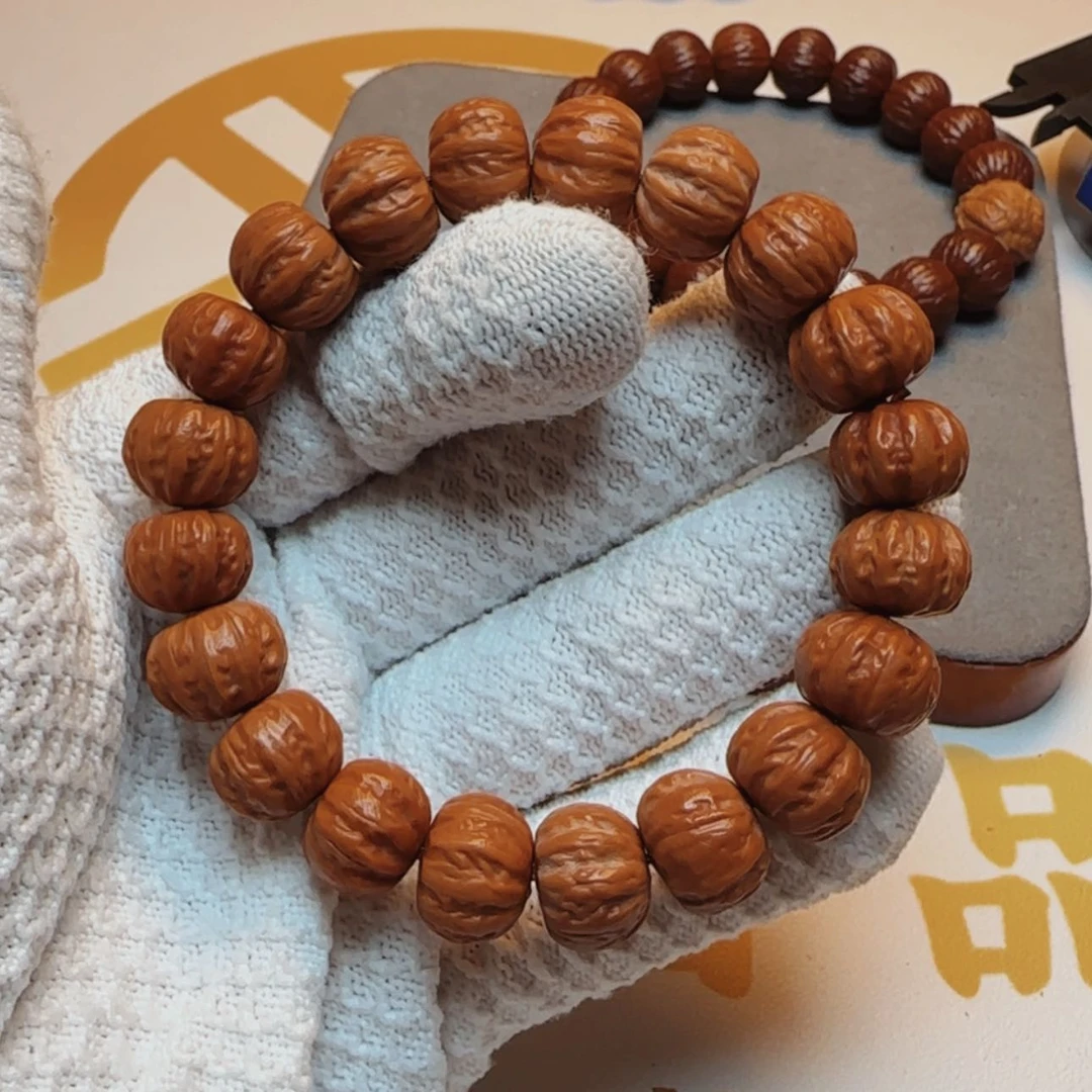 【闪购商品】猴头核桃吊坠八愣