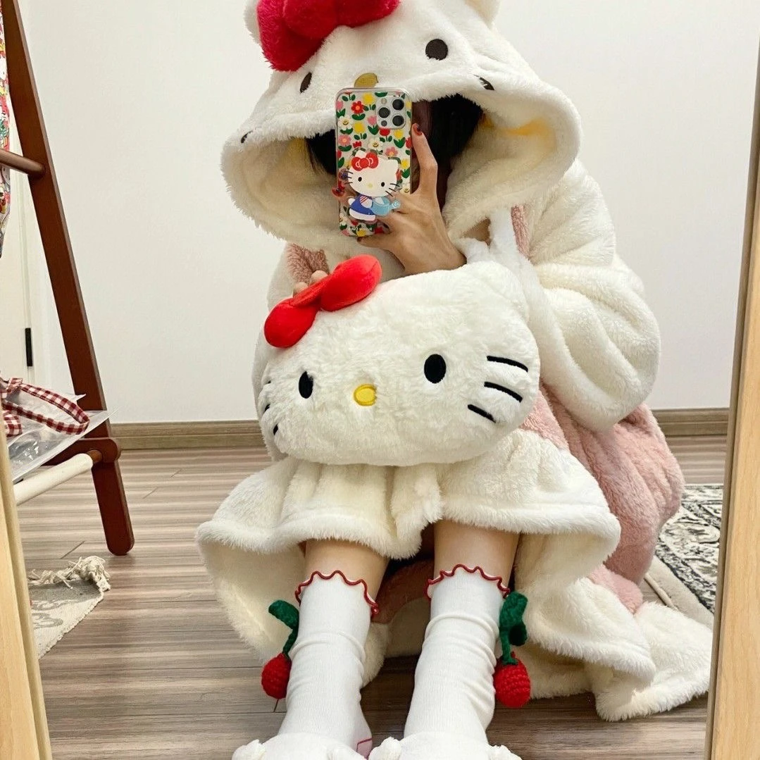 HelloKitty睡袍女冬季珊瑚绒加绒加厚毛绒可爱长款kt凯蒂猫睡衣冬