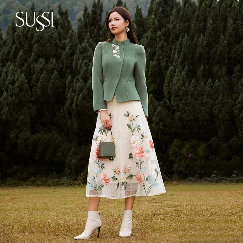 SUSSI/古色24秋冬绿色新中式双面呢立领刺绣外套女911AX416302