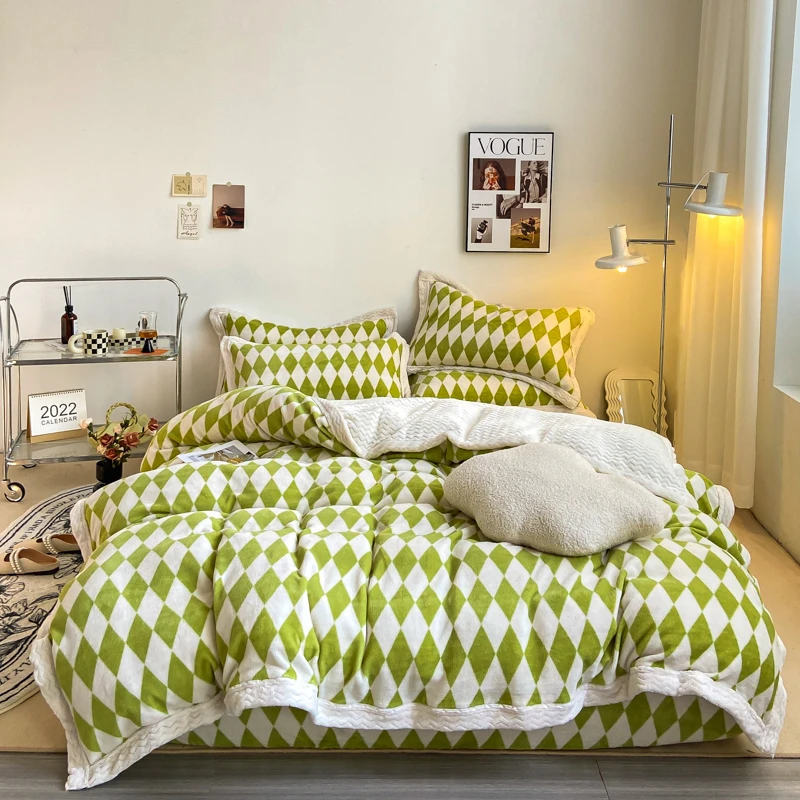 冬季双面加厚雪花牛奶绒床上四件套简约法兰绒面床品加绒三件套