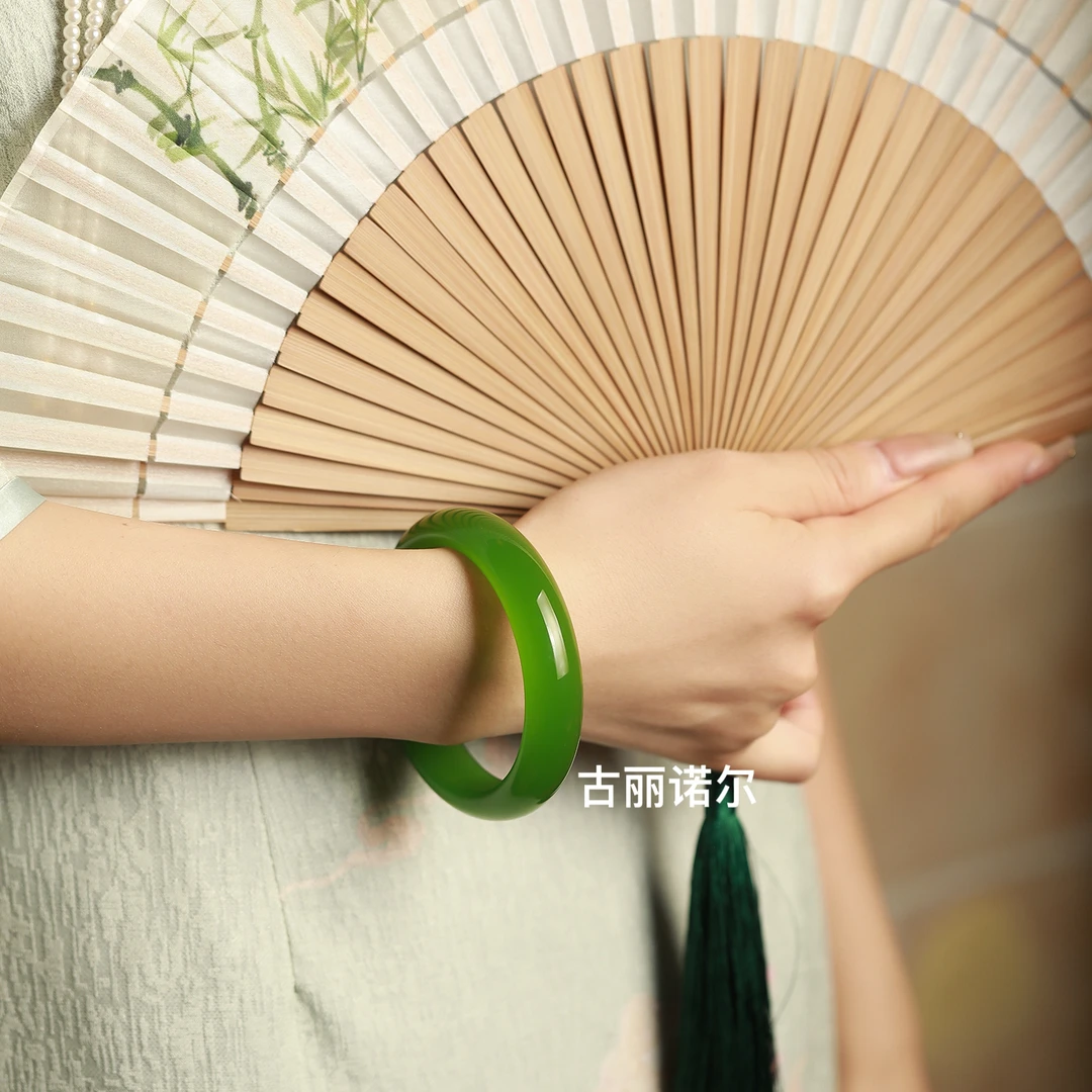 【春节爆款】果绿色平安镯首饰送妈妈送女友礼盒款