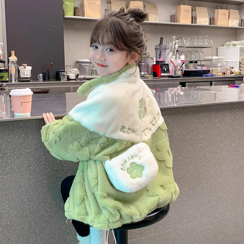 女童冬装外套2025新款洋气儿童冬季加厚小女孩羊羔毛绒夹棉上衣潮