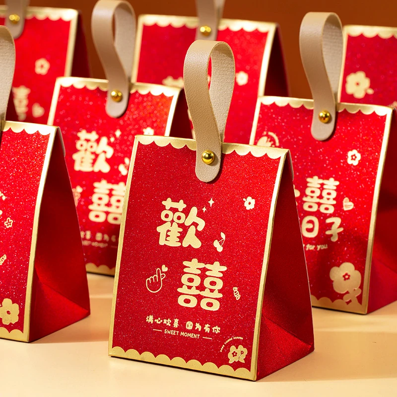 喜糖盒2025新款糖果礼盒结婚专用手提袋子订婚礼包装用品红色空盒