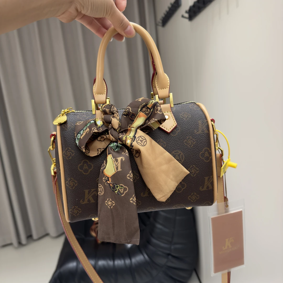 MONICA KIKI/莫妮卡奇奇轻奢时尚百搭通勤女士波士顿包气质经典