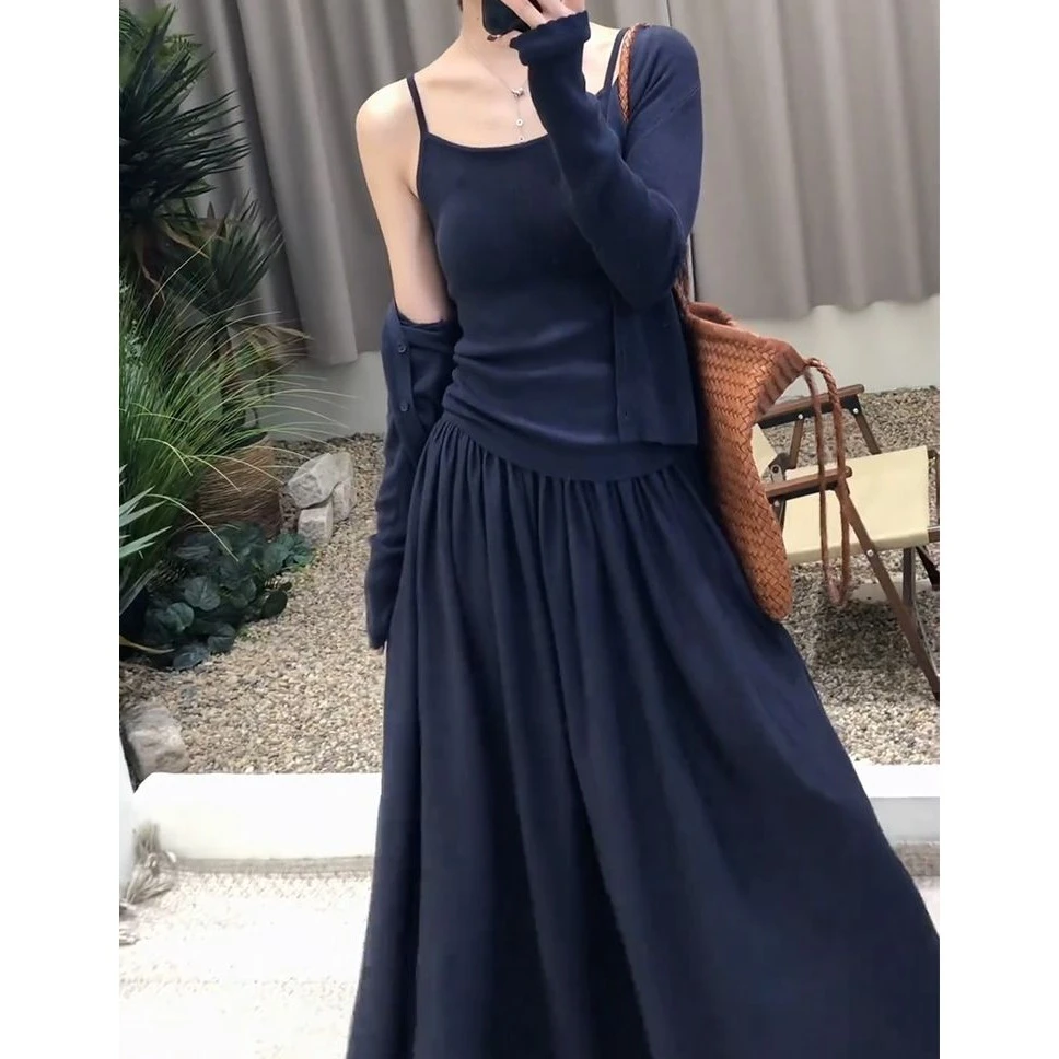 长袖针织开衫吊带半身裙三件套秋新款简约纯色休闲慵懒风显瘦套装