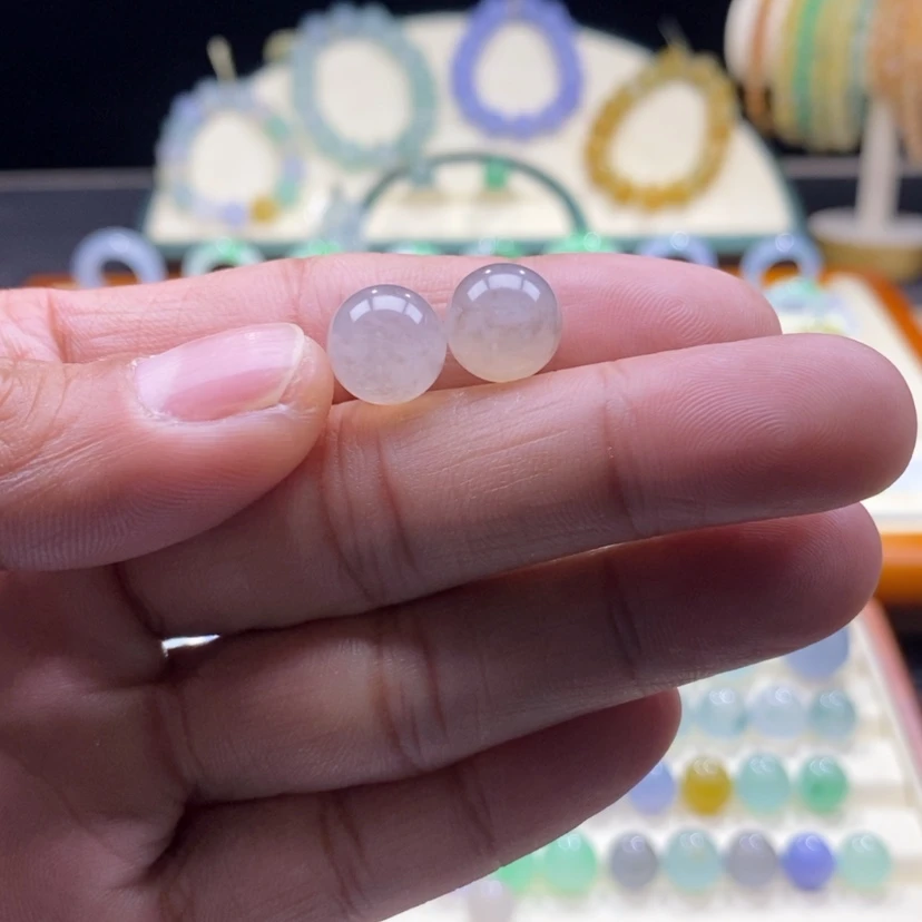 【闪购商品】翡翠圆珠未镶嵌玄*宗