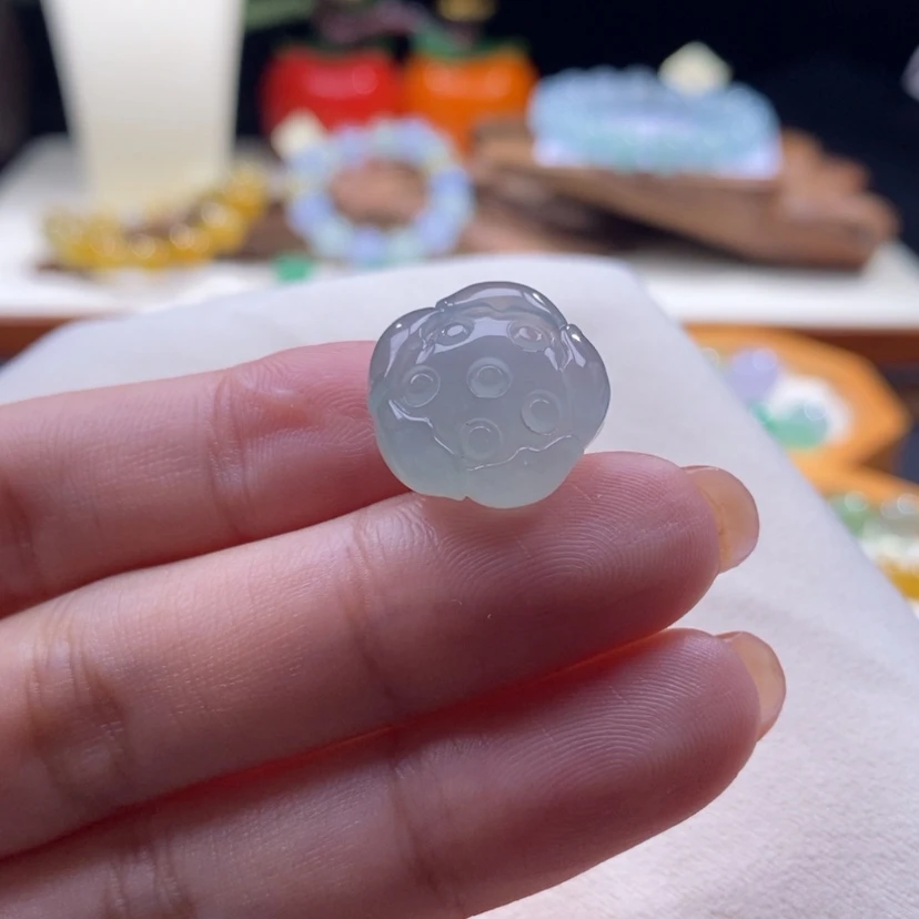 【闪购商品】翡翠颈饰未镶嵌翡翠冰晴莲蓬吊坠