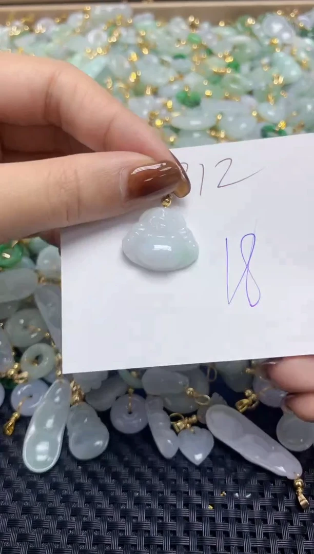 【闪购商品】翡翠颈饰合金天然缅甸翡翠A货