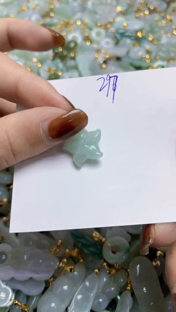 【闪购商品】翡翠挂件合金天然缅甸翡翠A货
