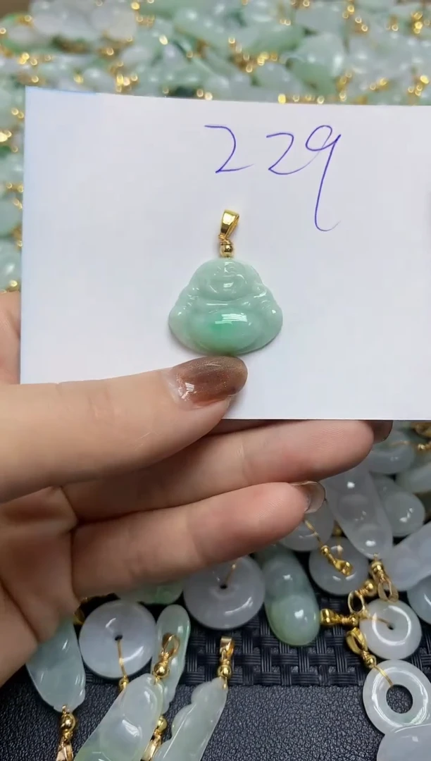 【闪购商品】翡翠颈饰合金天然缅甸翡翠A货