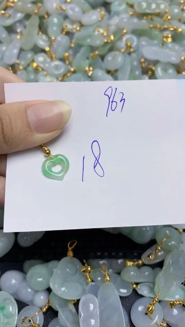 【闪购商品】翡翠挂件合金天然缅甸翡翠A货