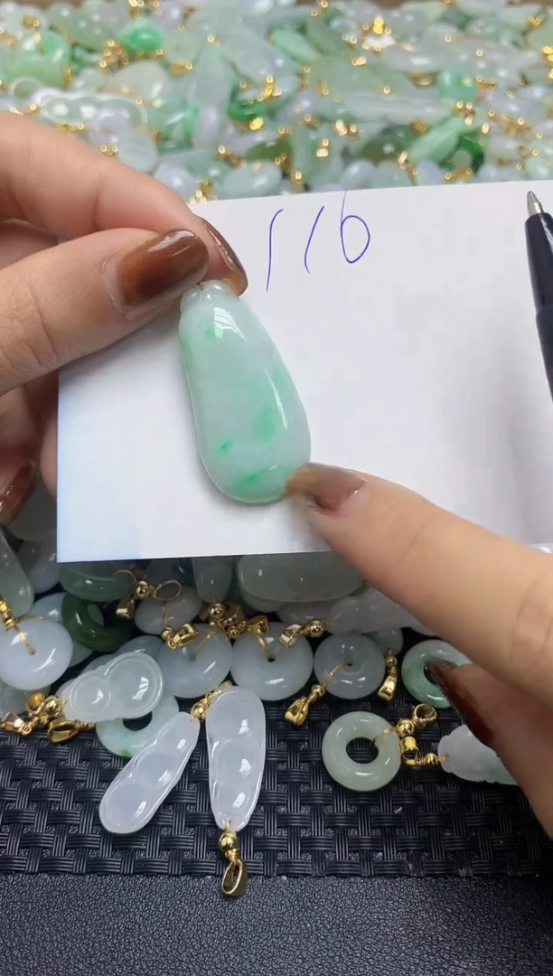【闪购商品】翡翠颈饰合金天然缅甸翡翠A货