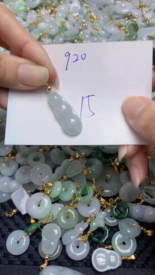 【闪购商品】翡翠颈饰合金天然缅甸翡翠A货