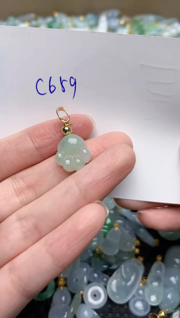 【闪购商品】翡翠颈饰合金 天然翡翠A货