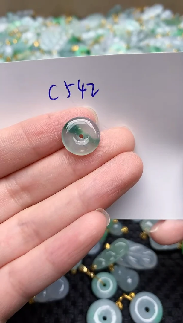 【闪购商品】翡翠颈饰18K金镶嵌 天然翡翠A货