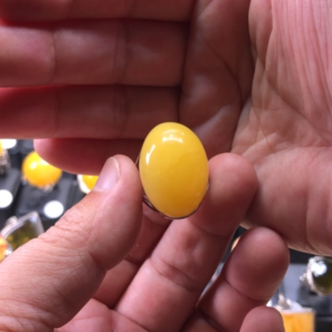 【闪购商品】琥珀手链未镶嵌面****?