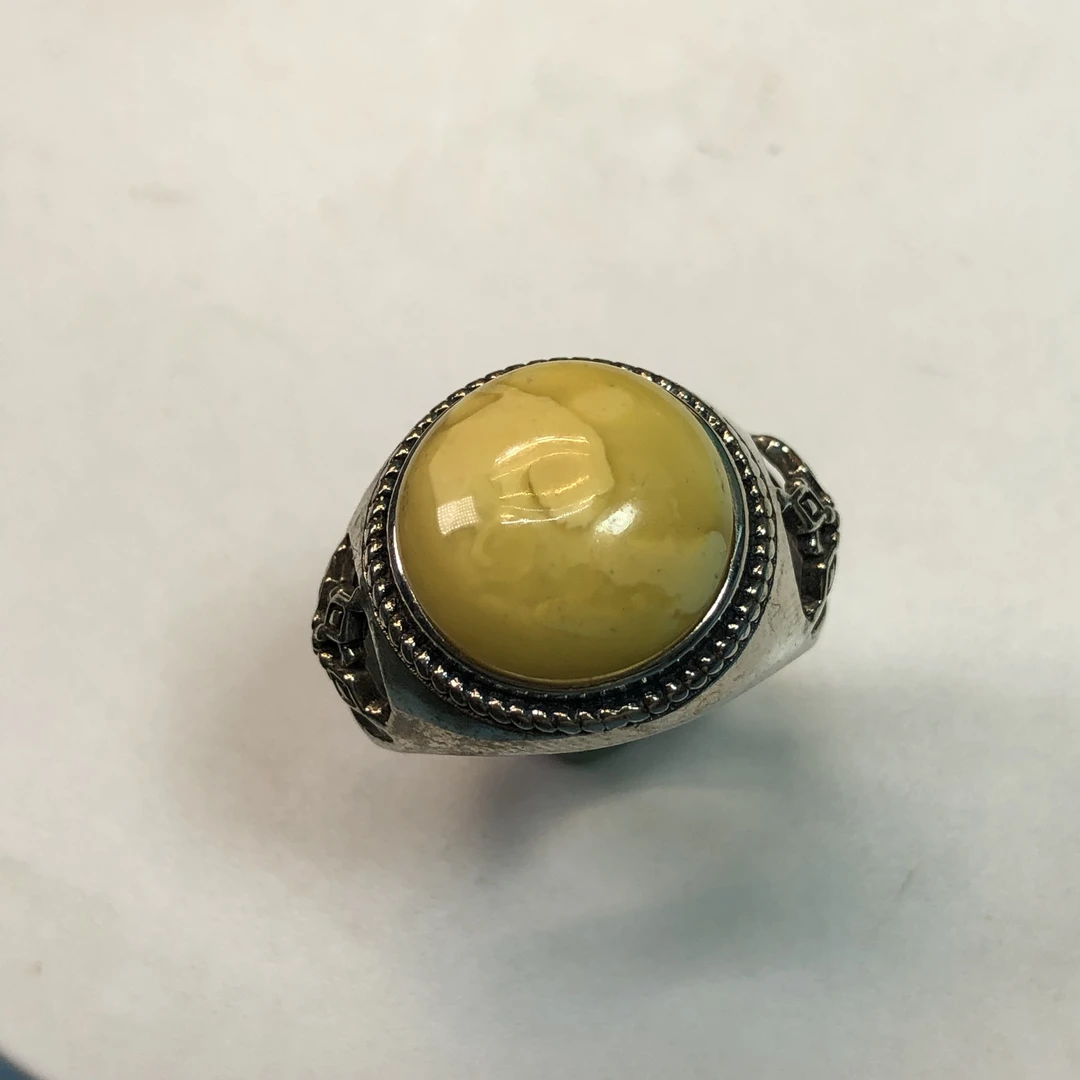 原生态白花蜜蜡戒指