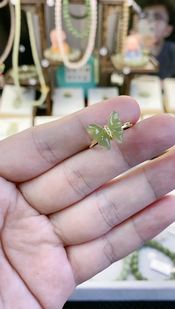 【闪购商品】和田玉/未镶嵌蝴蝶戒指/多样性发一
