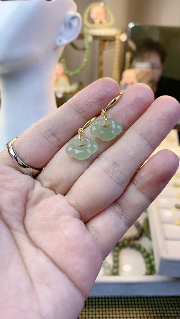 【闪购商品】和田玉/未镶嵌小如意耳钩/多样性发一