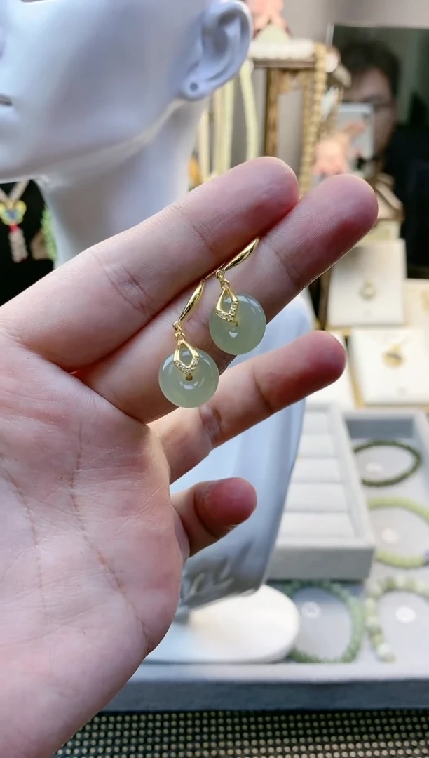 【闪购商品】和田玉/未镶嵌小如意耳钩/多样性发一
