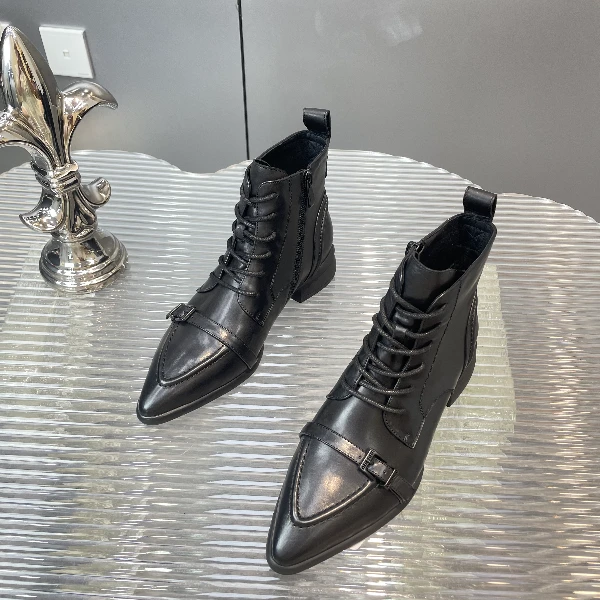 【现货】2023秋冬新款女鞋系带尖头时尚短靴子百搭平底瘦瘦靴719-3