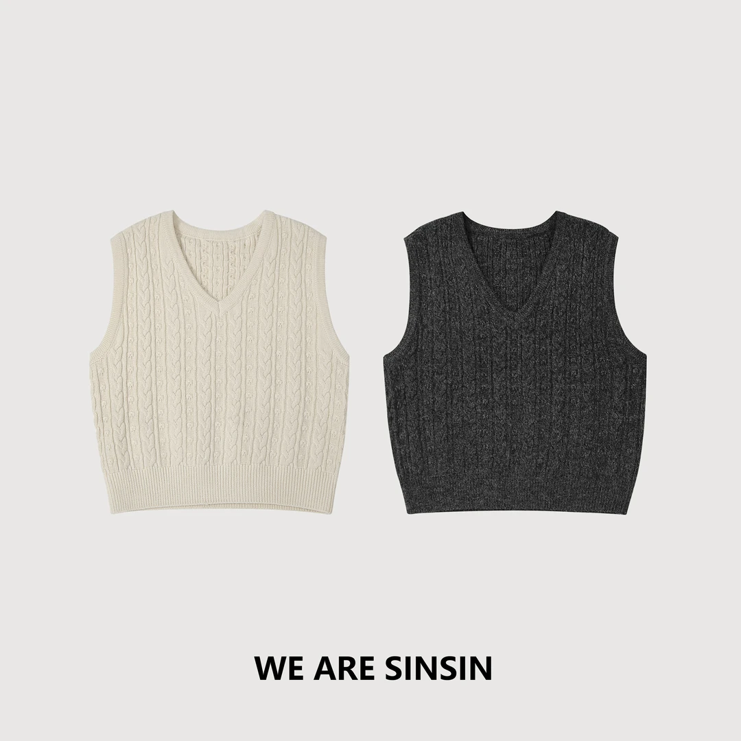 miss muzi｜“日杂女孩”经典款V领叠穿马甲！气质显瘦绞花套头毛衣