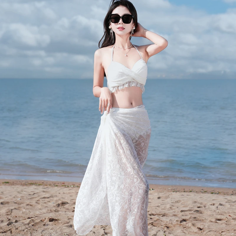 泳衣女2024新款比基尼分体遮肉显瘦保守小胸性感蕾丝三件套高级感