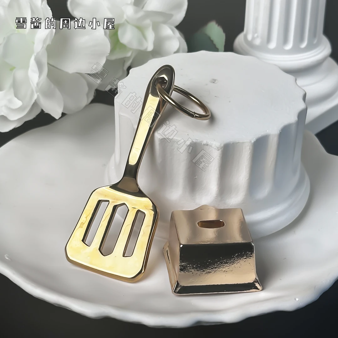 雪酱周边金铲铲合集联*盟游戏周边配饰钥匙扣摆件礼物钛钢镀金