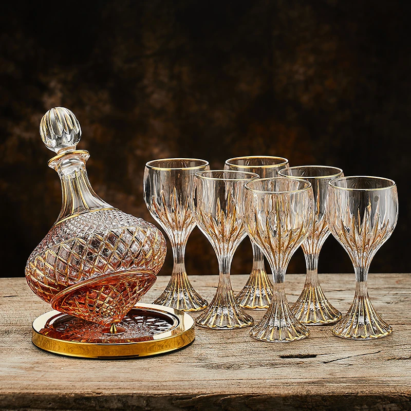 家用手工轻奢描金红酒杯高档玻璃高脚杯欧式创意旋转醒酒器酒樽