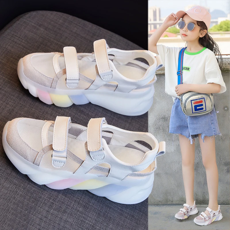 女童运动凉鞋2025新款夏季儿童鞋子女孩中大童包头沙滩鞋彩虹软底