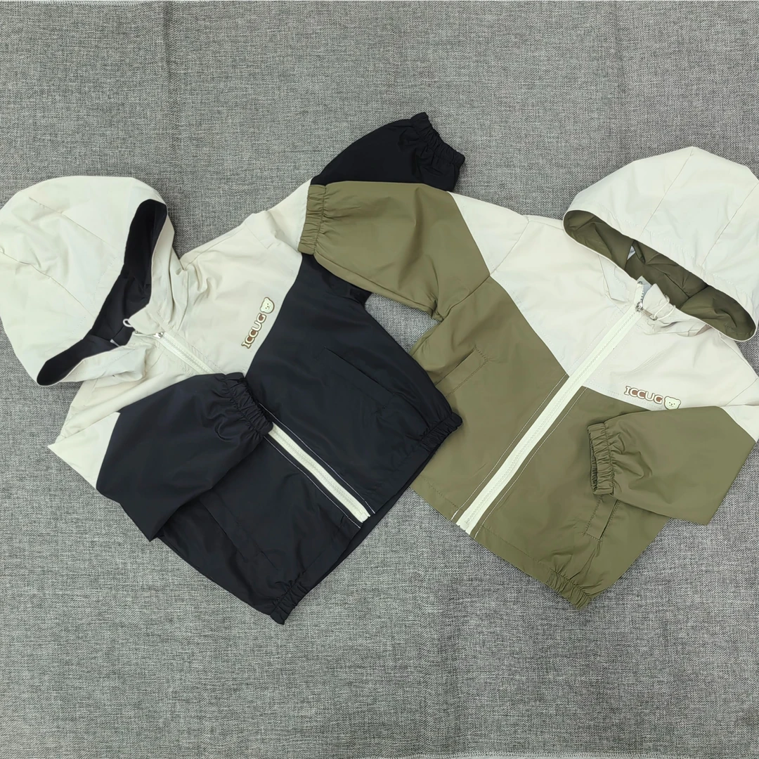 【清版】35281逗童酷裤仔拼色小熊冲锋衣