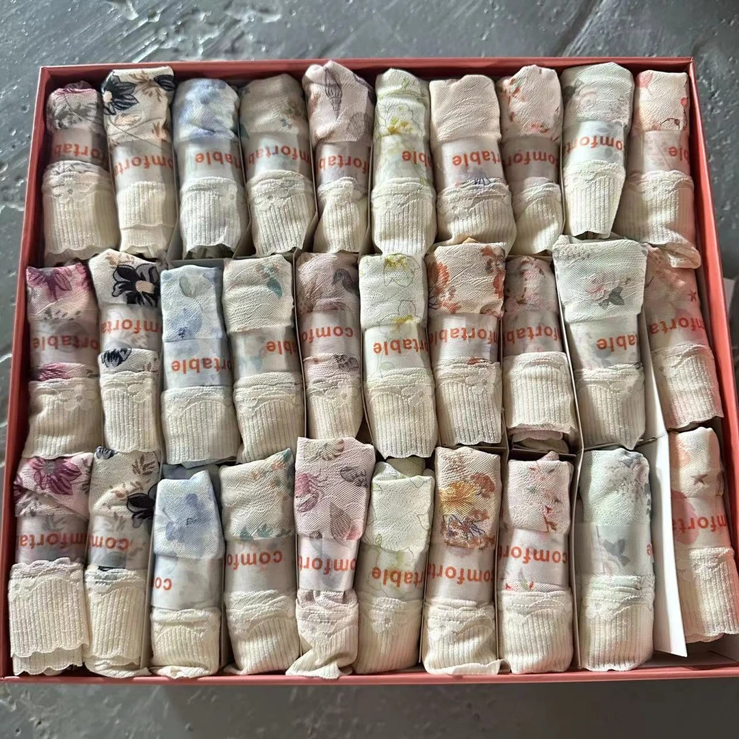 3859女大童提花蕾丝边裤120-150斤