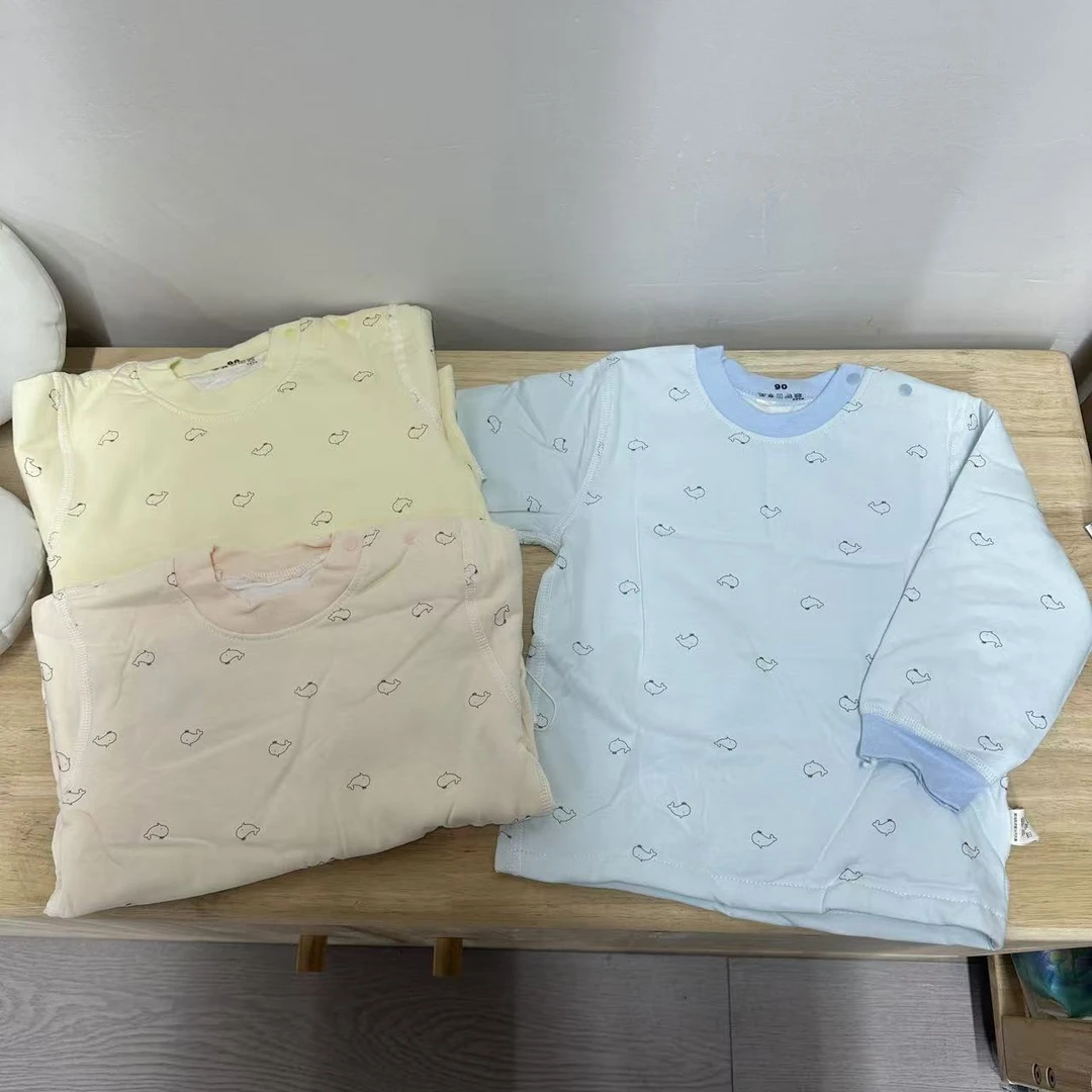 606667荁氏海豚肩扣薄棉上衣