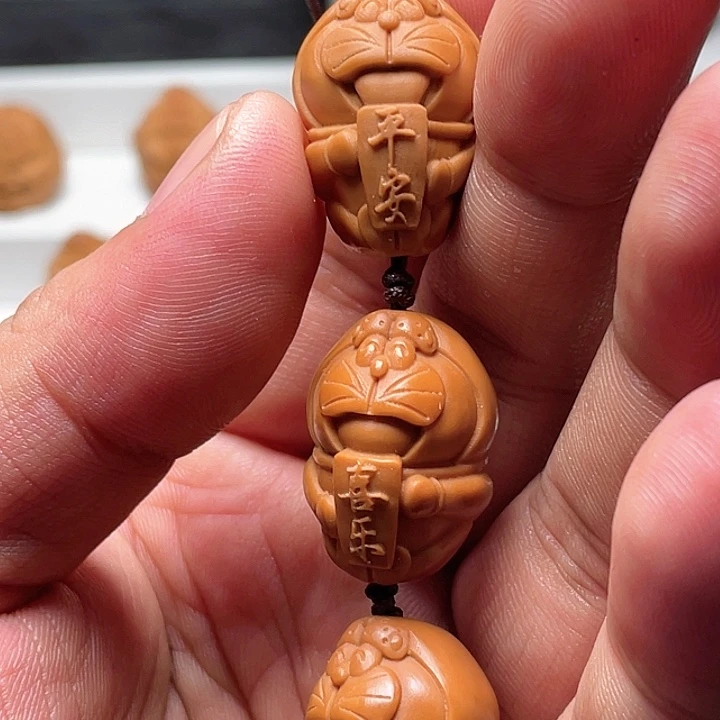 橄榄核核雕橄榄核