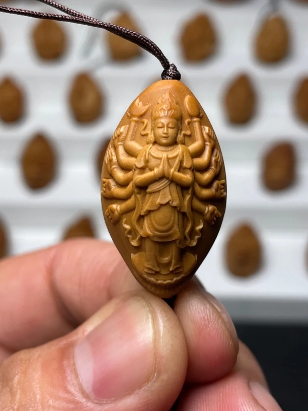 千手观音，吊坠，橄榄核