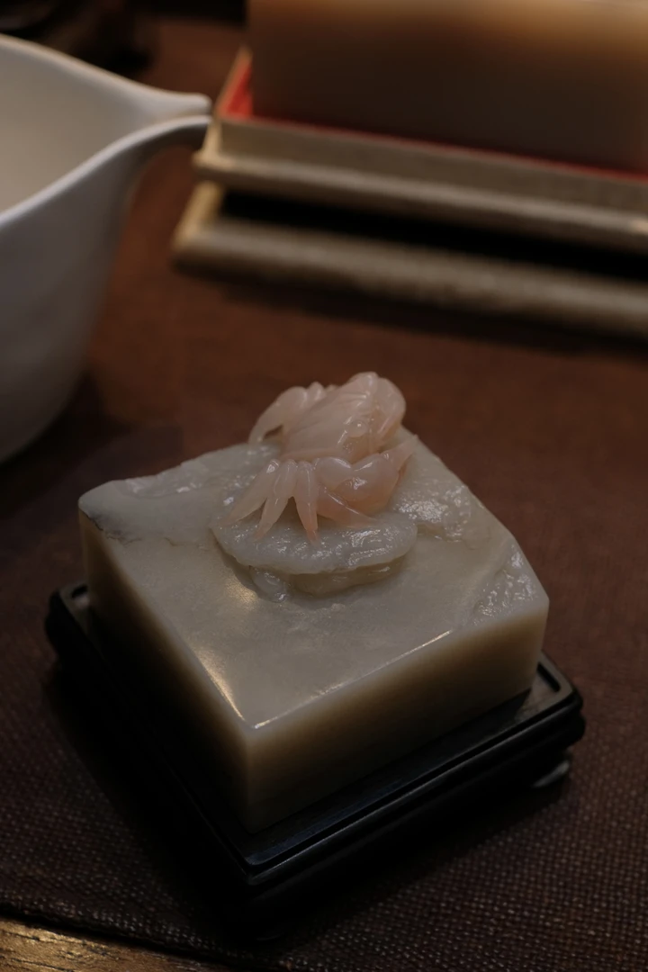 蟹 写实雕刻 天然俏色巧雕