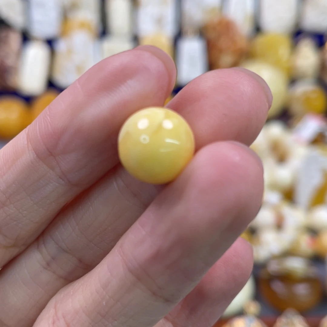 【闪购商品】蜜蜡裸石未镶嵌林*妹