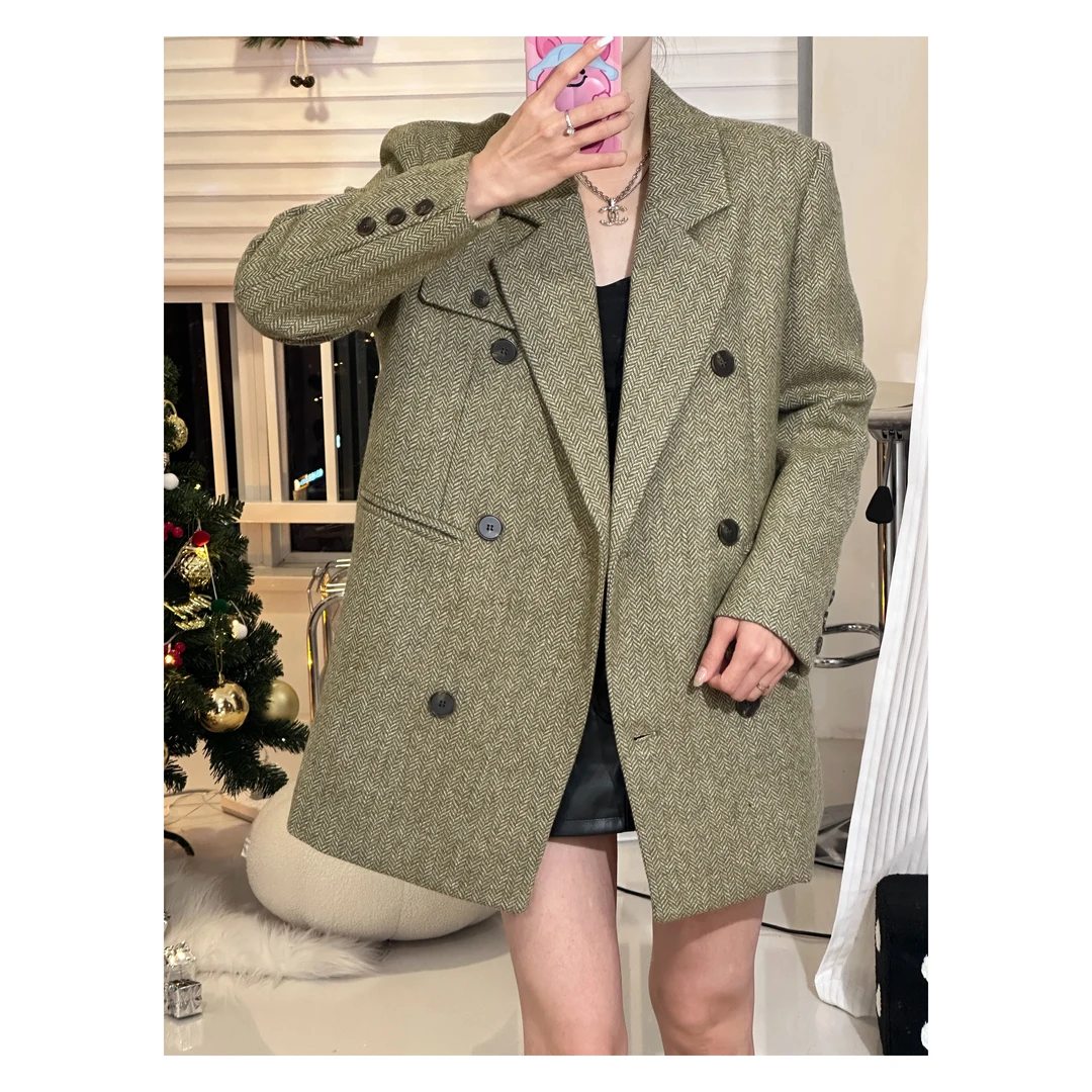绵羊毛呢羽绒服加厚2024冬季新款高级感人字纹西装外套赫本风西装